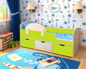 Кровать Малыш-мини с бортиком Дуб молочный/Лайм в Чехове - chexov.katalogmebeli.com | фото