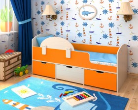 Кровать Малыш-мини с бортиком Дуб молочный/Оранжевый в Чехове - chexov.katalogmebeli.com | фото